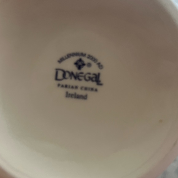 Claddagh Candlestick Holders Porcelain gold trim ivory white Donegal Parian - Picture 8 of 13